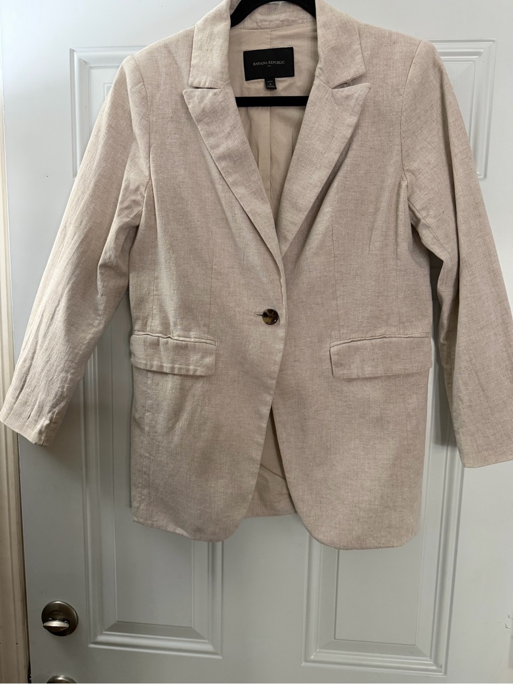 Banana Republic Light Cream Linen-Blend Blazer